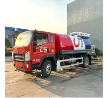 SINOTRUK HOWO 9000 литров 2400 галлонов поливочная тележка