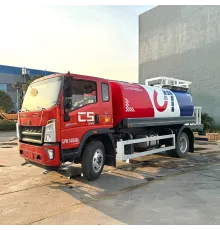 SINOTRUK HOWO 9000 литров 2400 галлонов поливочная тележка