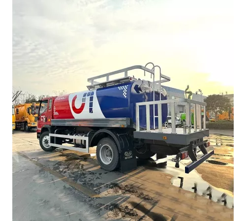 SINOTRUK HOWO 9000 литров 2400 галлонов поливочная тележка