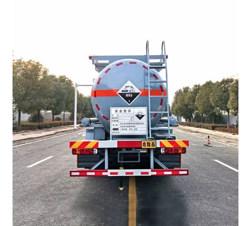 HOWO 8*4 HCL Химический грузовик для перевозки раствора кислоты натрия