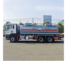 SINOTRUK 6*4 14-тонный прицеп-цистерна с аммиачной селитрой