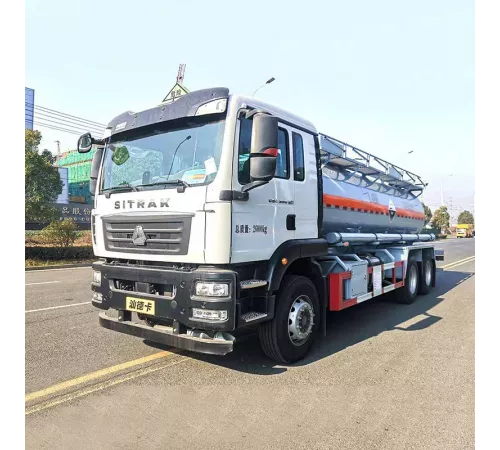 SINOTRUK 6*4 14-тонный прицеп-цистерна с аммиачной селитрой