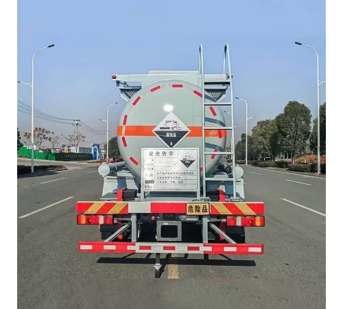 SINOTRUK 6*4 14-тонный прицеп-цистерна с аммиачной селитрой