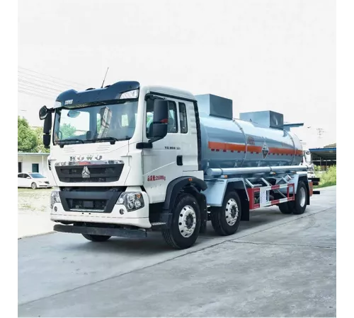 Цистерна для химикатов SINOTRUK 6*2 (нержавеющая сталь)