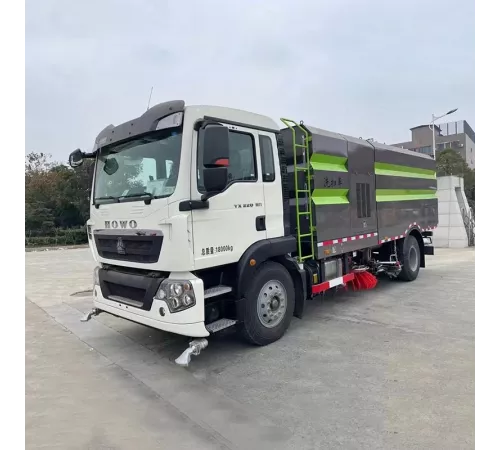 подметальная машина HOWO 4*2 с высоким давлением