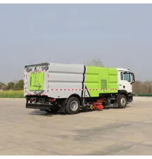 SINOTRUK высококачественная 4*2 подметально-моечная машина