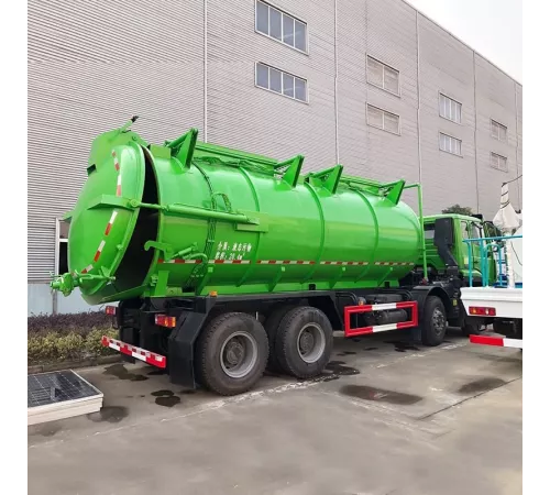 Sinotruk 8x4 20000L Ассенизационный вакуумный автомобиль