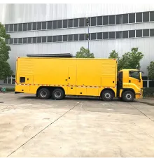 Грузовик Isuzu мощностью 1000 кВт для аварийного электроснабжения