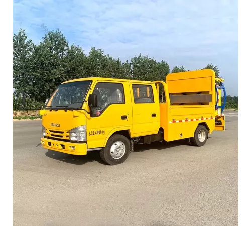 Япония Isuzu 4*2 двухрядный буферный грузовик для предотвращения столкновений