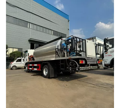 ISUZU 8 CBM 4*2 асфальтоукладчик для распыления битума