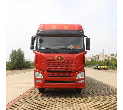 FAW 8*4 грузовик для перевозки животных, птицы, курицы, свиней