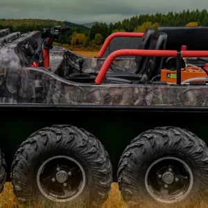 Vehicul pe șenile cu motor 4-timpi