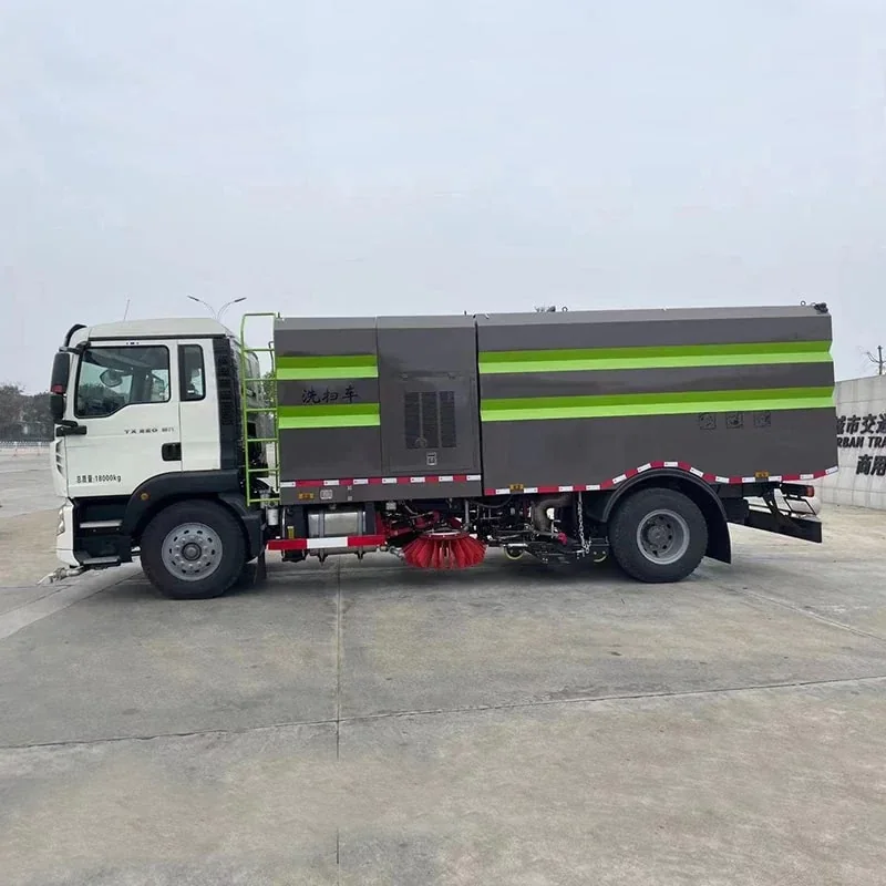 HOWO 4x2 High-Pressure Sweeper - Image 2