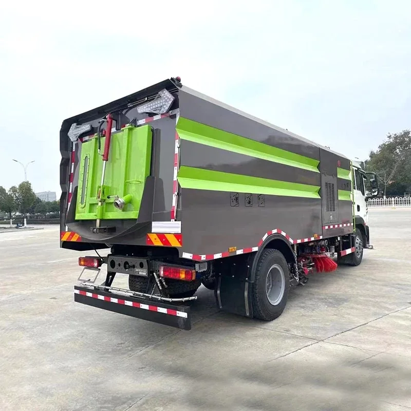 HOWO 4x2 High-Pressure Sweeper - Image 4