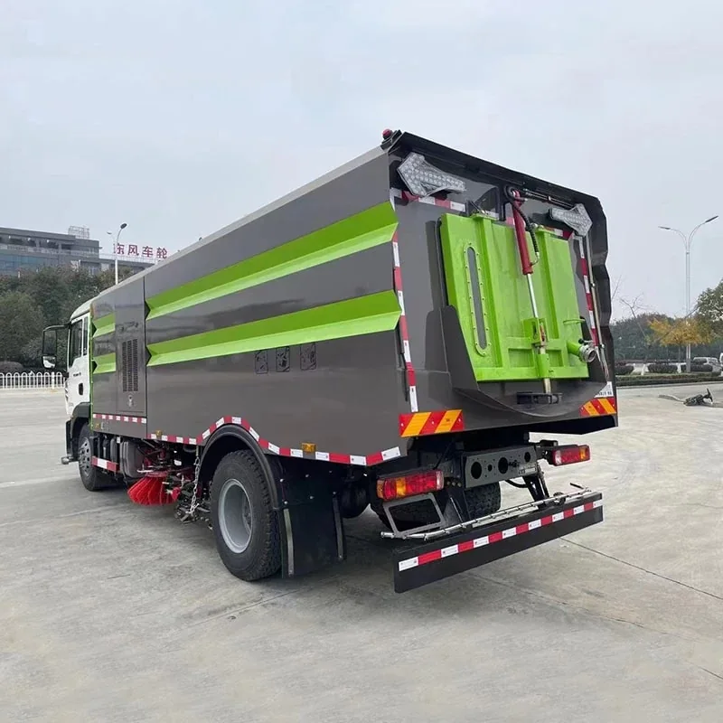 HOWO 4x2 High-Pressure Sweeper - Image 5