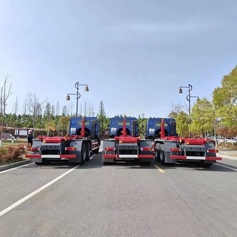 HOWO Side-Loading Garbage Truck 12m³ - Image 2