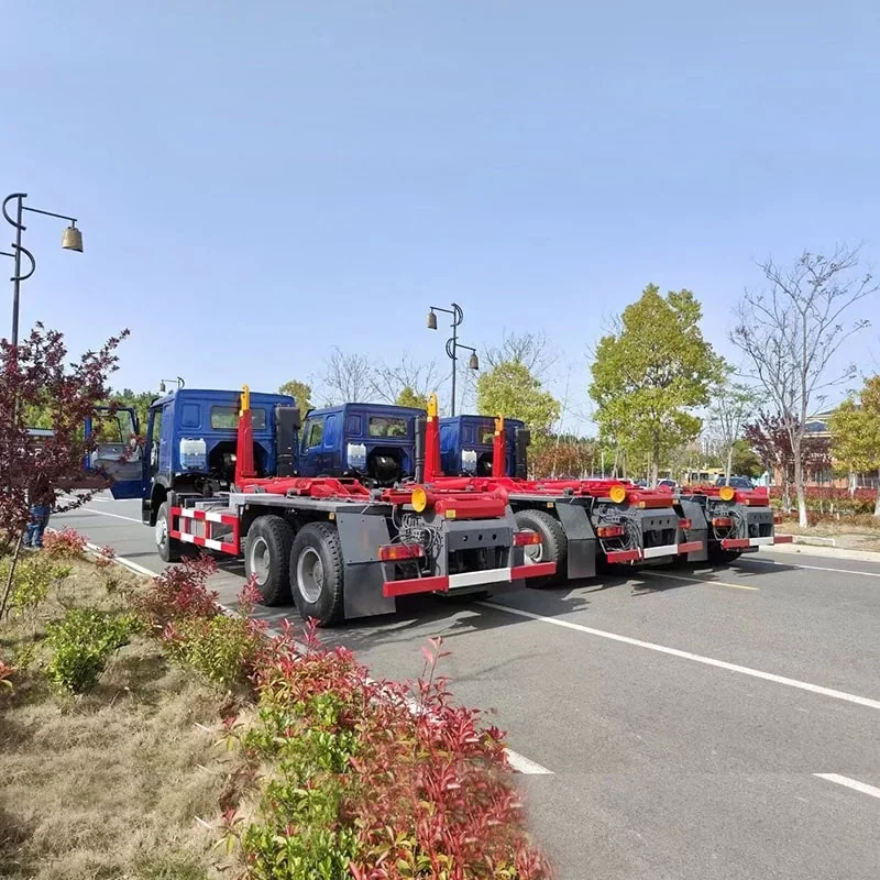 HOWO Side-Loading Garbage Truck 12m³ - Image 5