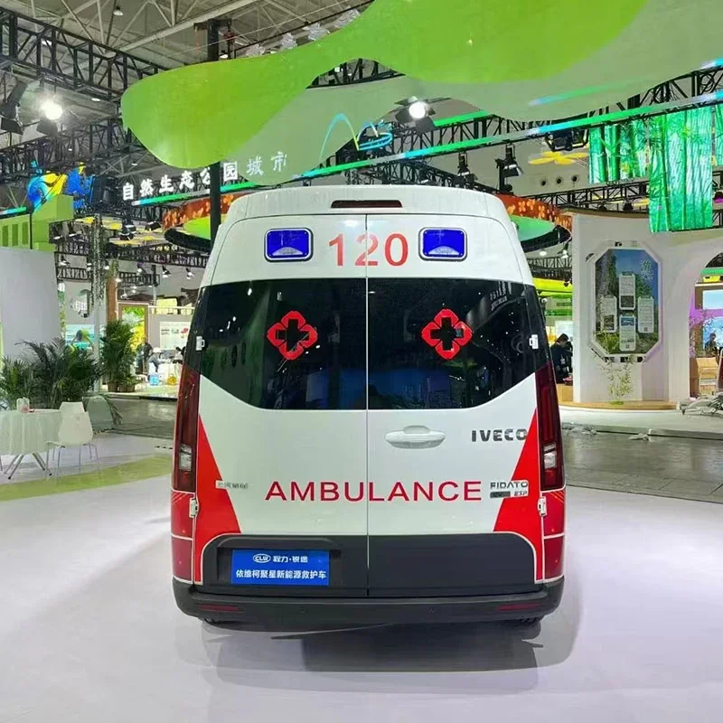 Автомобиль скорой помощи Iveco с электронным мониторингом — изображение 3