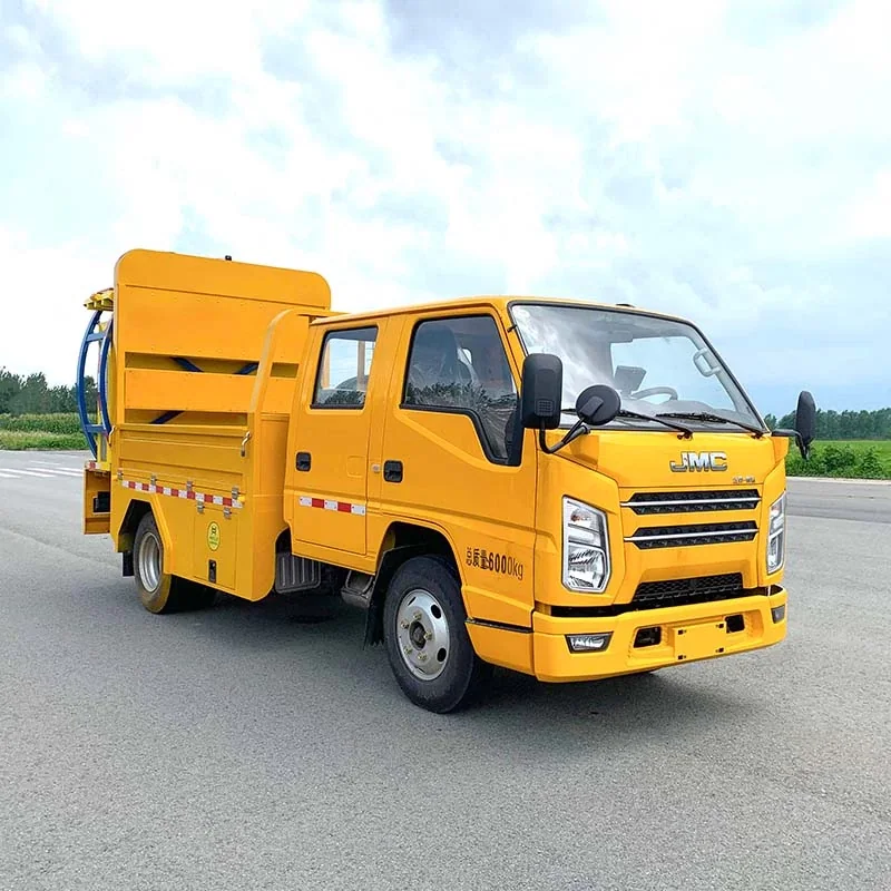 JMC 4x2 Impact Attenuator Truck - Image 3