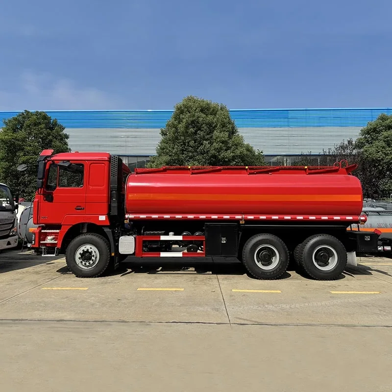 Shacman 6x4 20t Feed Tank Truck - Image 2