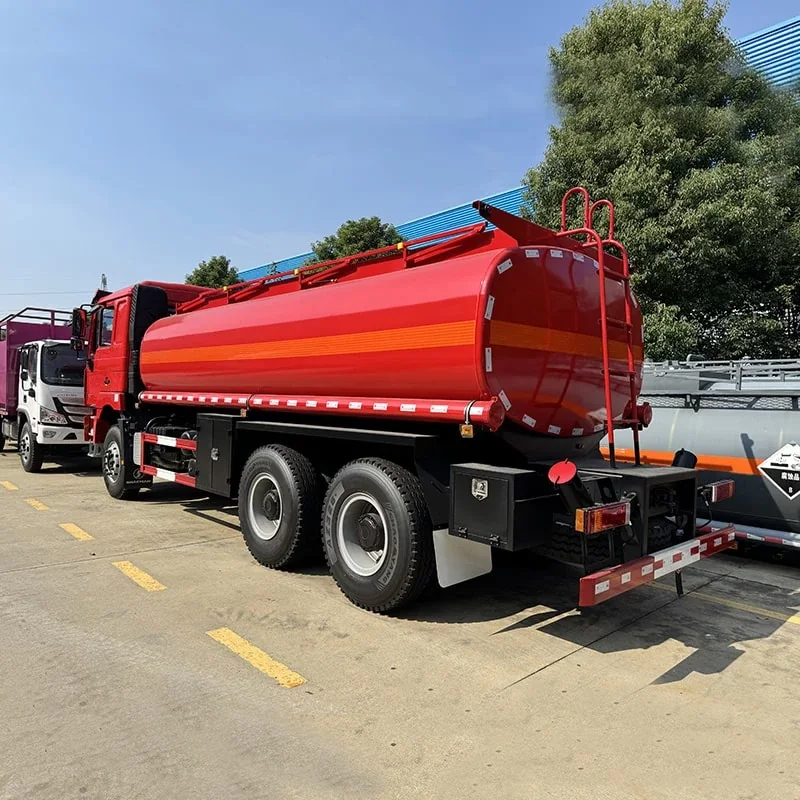 Shacman 6x4 20t Feed Tank Truck - Image 4