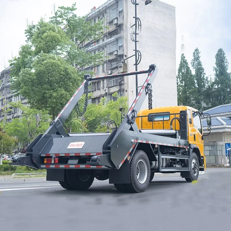 Sinotruk 7 CBM Swing-Arm Garbage Truck with Hopper Loader - Image 4