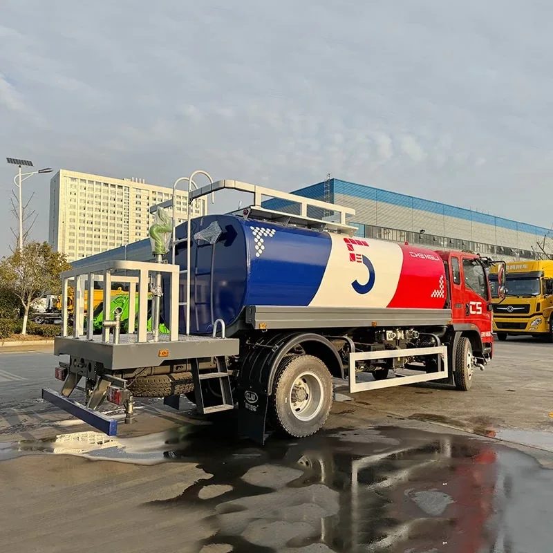Sinotruk HOWO 4x2 1t Explosive Transport Truck - Image 3