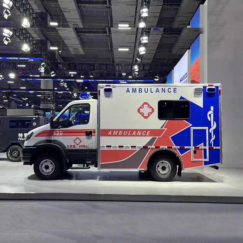 Автомобиль скорой помощи Iveco 4x4 с полным приводом